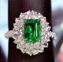 Load image into Gallery viewer, 1.1ct Vivid Green Emerald, Glassy!
