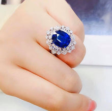 Load image into Gallery viewer, 6.66ct Unheated Royal Blue Sapphire!
