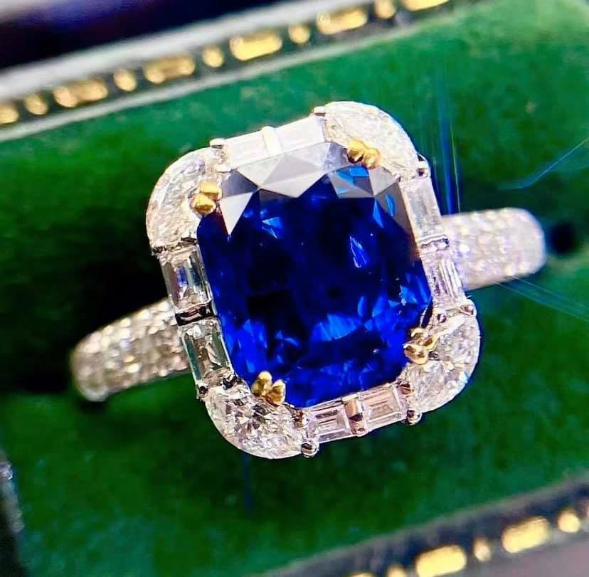 2.14ct Unheated Blue Sapphire