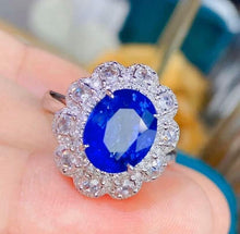 Load image into Gallery viewer, 3.81ct Blue Sapphire
