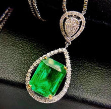 Load image into Gallery viewer, 2.1ct Vivid Green Emerald
