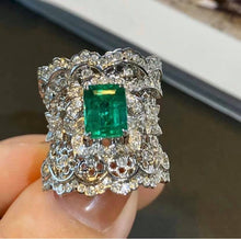 Load image into Gallery viewer, 2.35ct Vivid Green Emerald
