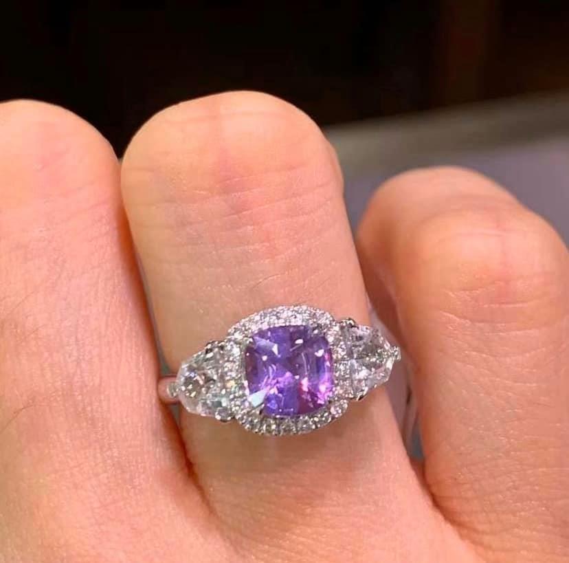 1.574ct Lavender Purple Sapphire