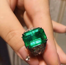 Load image into Gallery viewer, 11.77ct Vivid Green Emerald, INSIGNIFICANT OIL!!!
