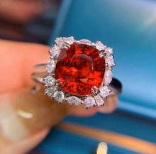 Load image into Gallery viewer, 3.86ct Red Spinel
