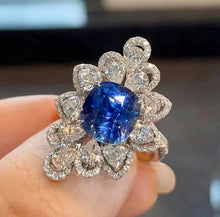 Load image into Gallery viewer, 3.59ct Unheated Cornflower Blue Sapphire
