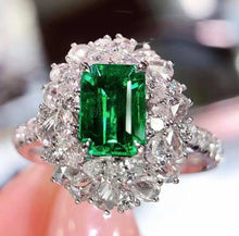 Load image into Gallery viewer, 1.1ct Vivid Green Emerald, Glassy!
