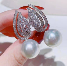 Load image into Gallery viewer, 13-14mm Australian White South Sea Pearls! Full Round, Excellent Luster, Insignificant Flaw! 2.2mm THICK NACRE!
