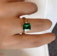 Load image into Gallery viewer, 1.92ct Vivid Green Emerald
