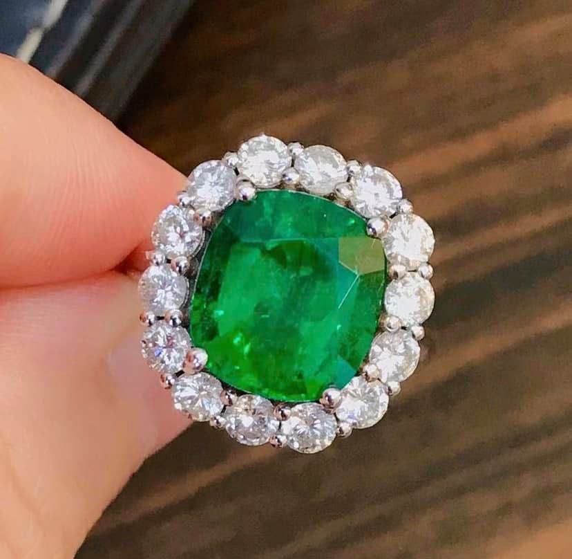 4.8ct MUZO Green Emerald