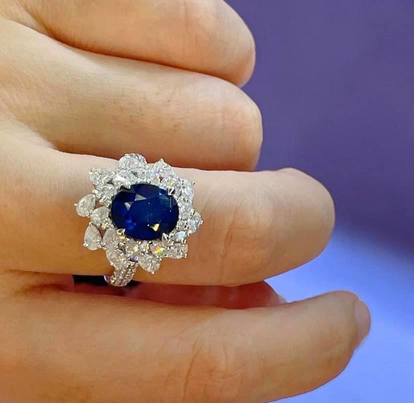 3.61ct Royal Blue Sapphire