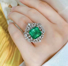 Load image into Gallery viewer, 8.65ct Vivid Green Emerald
