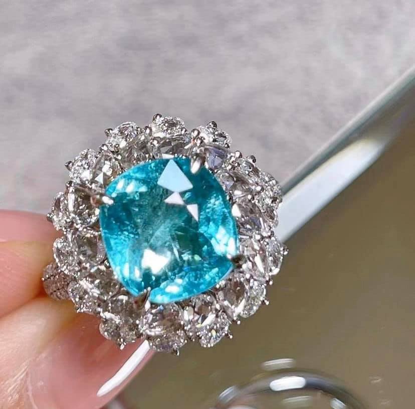 4.27ct Neon Blue Paraiba