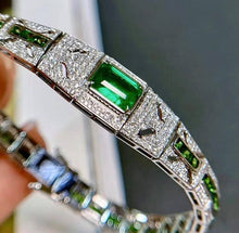 Load image into Gallery viewer, 1.6ct Vivid Green Emerald
