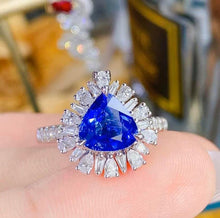 Load image into Gallery viewer, 2.1ct Unheated Blue Sapphire
