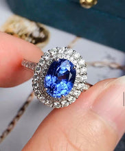 Load image into Gallery viewer, 3.08ct Unheated Cornflower Blue Sapphire
