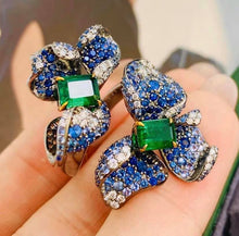 Load image into Gallery viewer, 1.57ct Vivid Green Emerald
