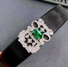 Load image into Gallery viewer, 0.7ct Vivid Green Emerald
