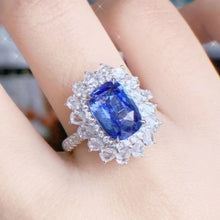Load image into Gallery viewer, 4.09ct Unheated Cornflower Blue Sapphire
