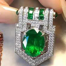 Load image into Gallery viewer, 5.16ct Vivid Green Emerald
