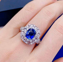 Load image into Gallery viewer, 2.1ct Unheated Royal Blue Sapphire
