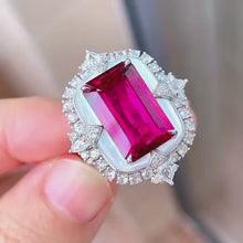 Load and play video in Gallery viewer, 7.23ct Rubellite
