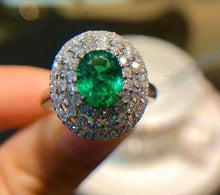 Load image into Gallery viewer, 1.3ct Vivid Green Emerald
