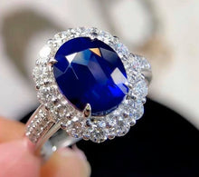 Load image into Gallery viewer, 3.75ct Royal Blue Sapphire
