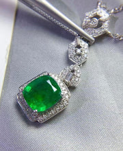 Load image into Gallery viewer, 2.4ct MUZO Green Emerald
