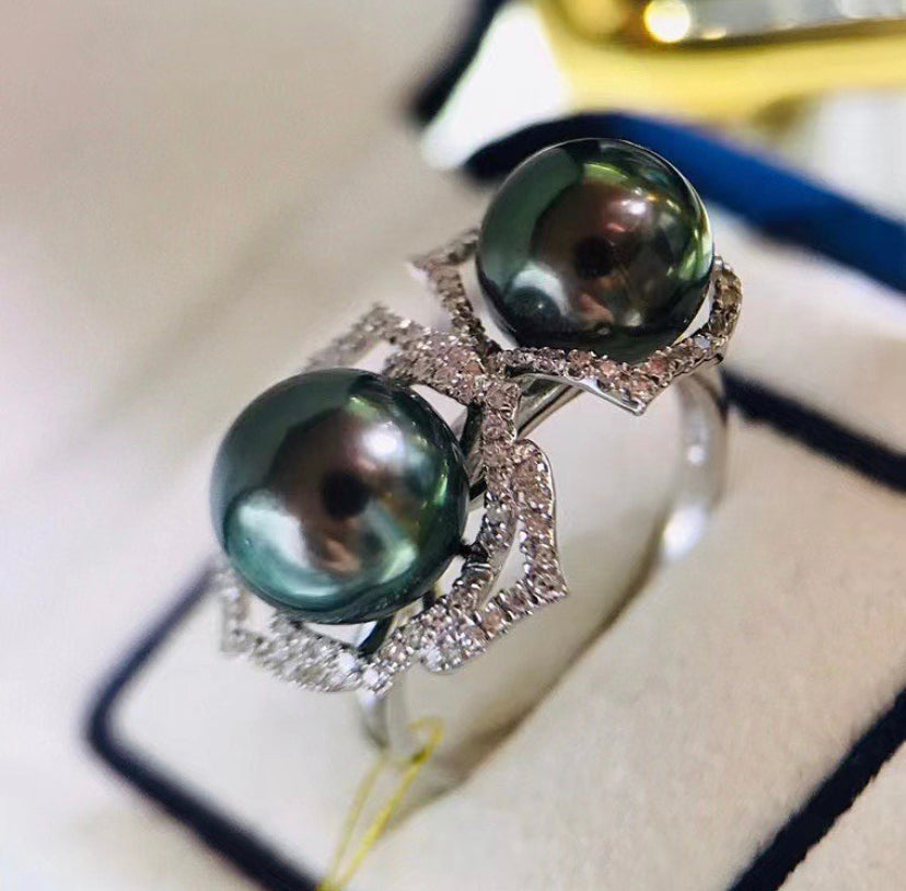 8-9mm Peacock Green Tahitian Pearls