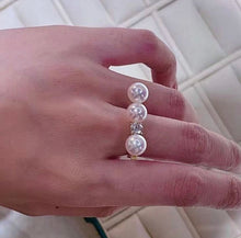 Load image into Gallery viewer, 7-7.5mm Aurora Akoya Pearls, Full Round, Almost Flawless
