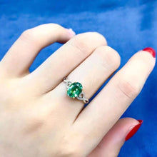 Load image into Gallery viewer, 1.2ct Vivid Green Emerald
