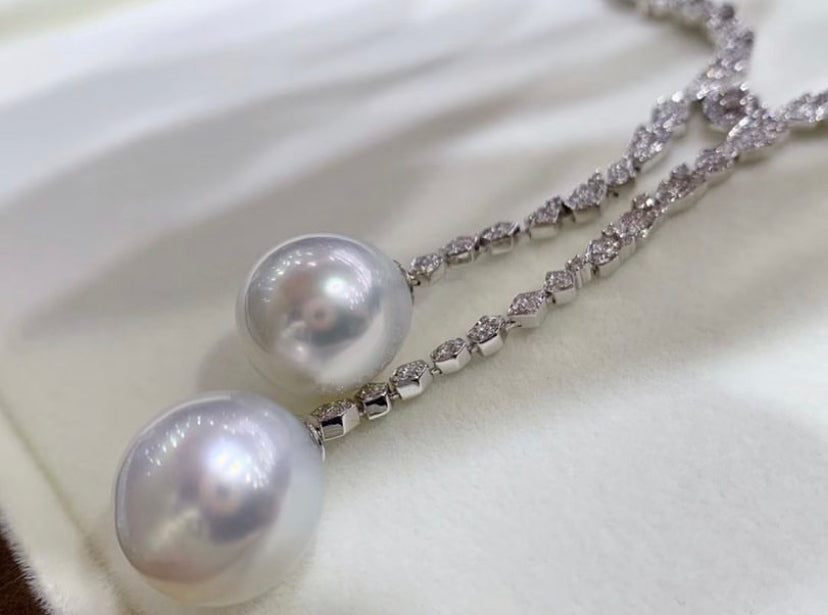 13.5/13.1mm & 11.3mm Australian White Southsea Pearl. Excellent Luster, Flawless!