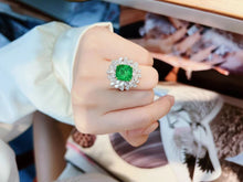 Load image into Gallery viewer, 3.5ct MUZO Green Emerald Ring
