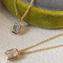 Load image into Gallery viewer, 0.25ct Emerald diamond Necklace *Preorder
