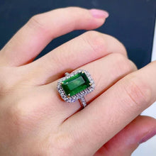 Load image into Gallery viewer, 3ct MUZO Green Emerald Ring
