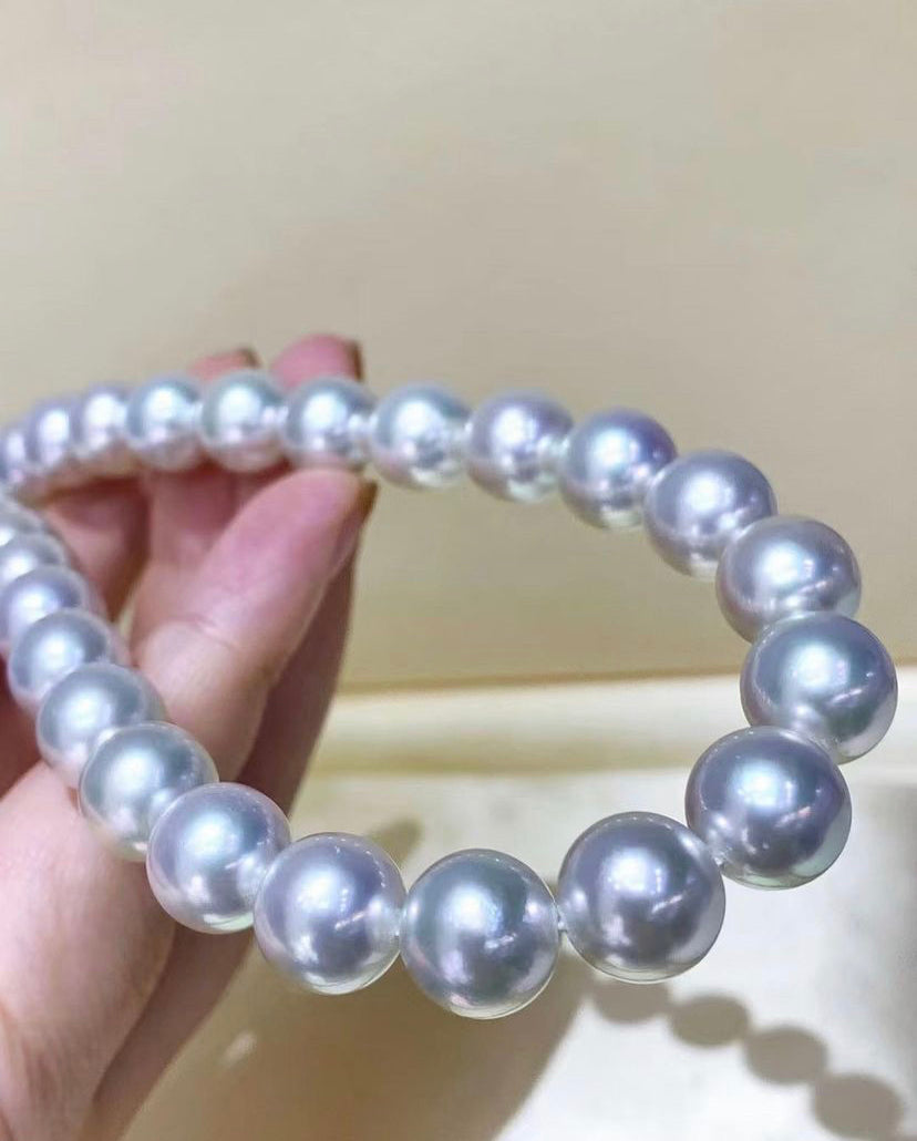 10-10.5mm Madama Akoya Pearls