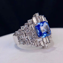 Load image into Gallery viewer, 3.1ct Vivid Blue Sapphire Ring
