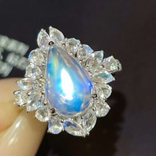 Load image into Gallery viewer, 3.05ct Top Quality Moonstone
