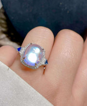 Load image into Gallery viewer, 6.75ct Top Quality Moonstone
