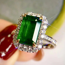 Load image into Gallery viewer, 3ct MUZO Green Emerald Ring
