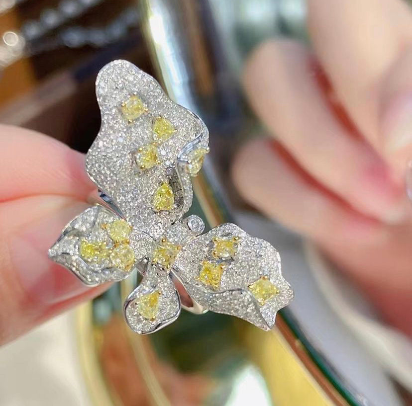 1ct Yellow Diamonds