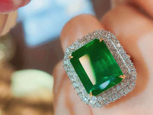 Load image into Gallery viewer, 8.69ct Brazil Vivid Green Emerald
