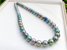 Load image into Gallery viewer, 8-11mm Tahitian Pearls
