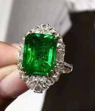 Load image into Gallery viewer, 9.1ct MUZO Green Emerald
