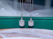 Load image into Gallery viewer, 0.3-0.31ct GIA Diamond Necklace
